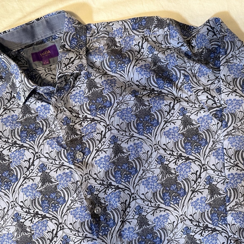 Tallia Blue Floral Button Down Sleeve Men's Large
